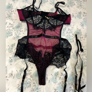 Lovers lane lingerie